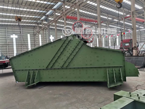 雙層焦炭振動(dòng)篩 雙層焦炭振動(dòng)篩