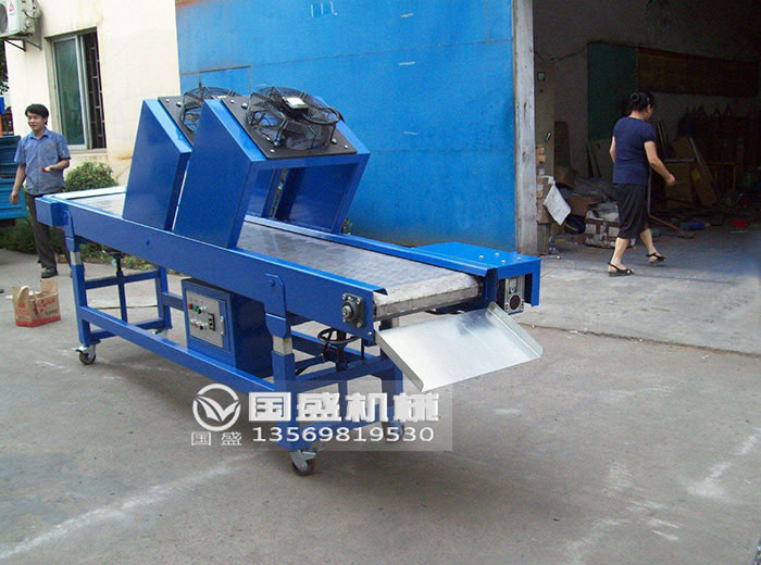 鏈板式輸送機 鏈板式輸送機