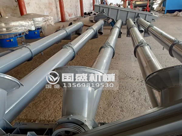 養(yǎng)殖場飼料提升機(jī) 養(yǎng)殖場飼料提升機(jī)